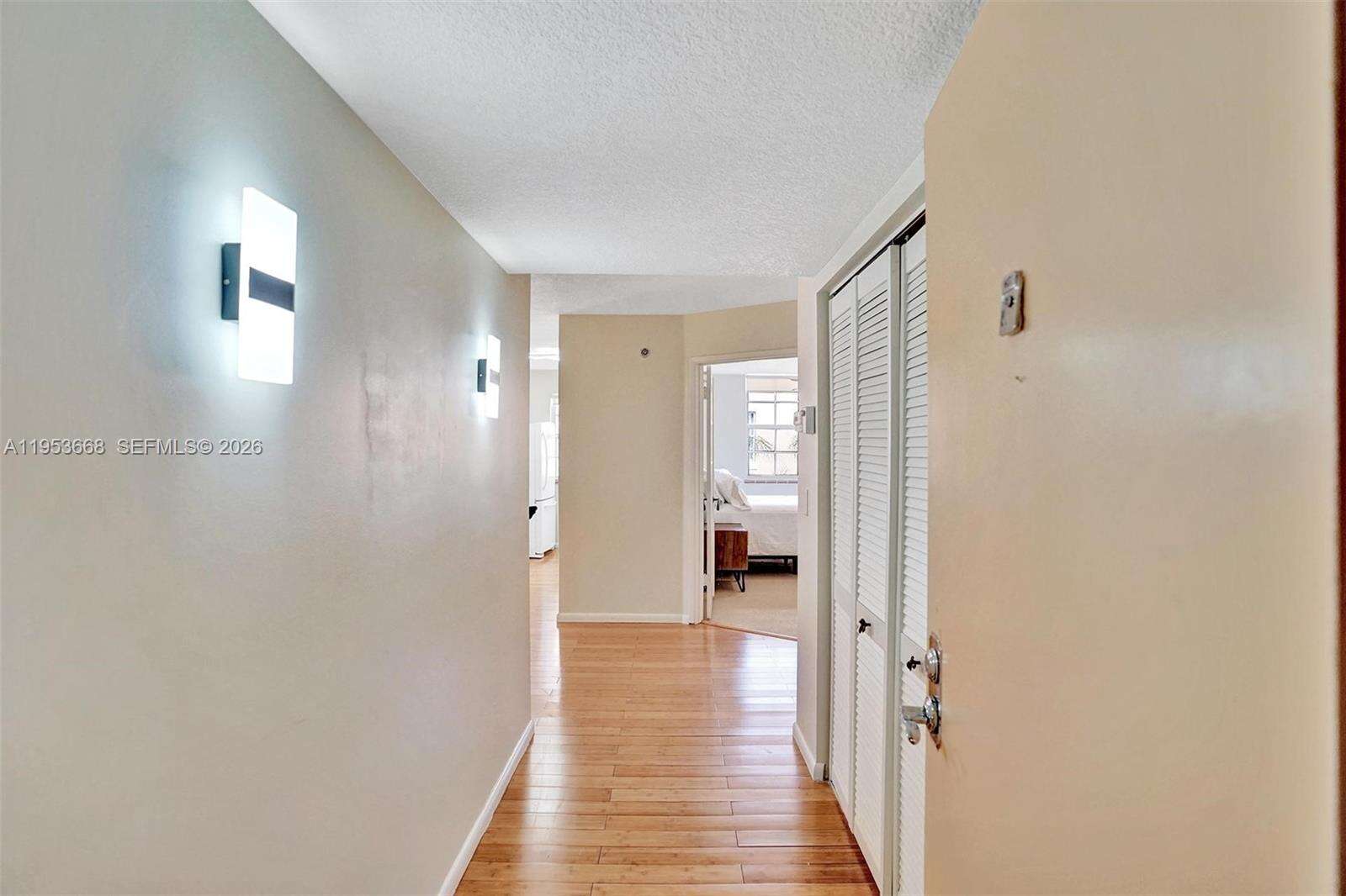 Aventura, FL 33180 - For Rent photo 1