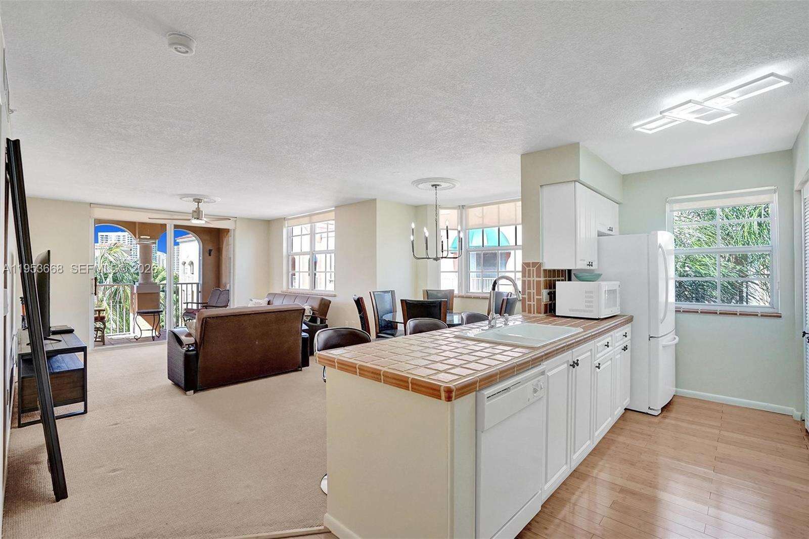 Aventura, FL 33180 - For Rent photo 3