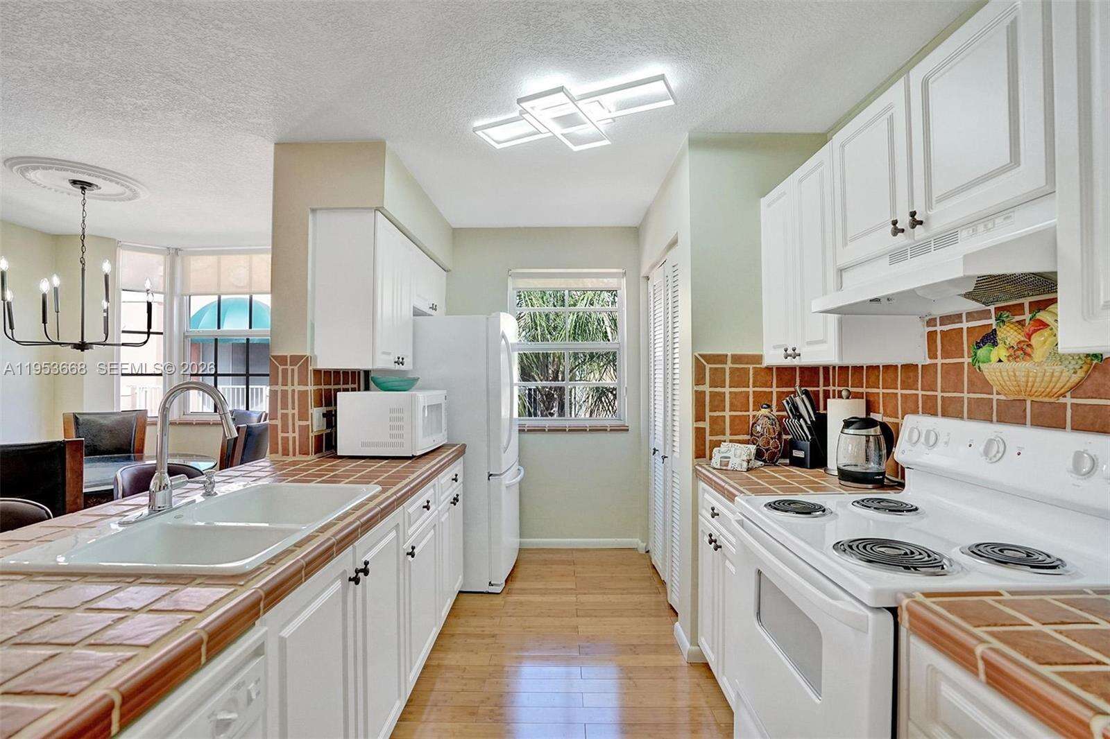 Aventura, FL 33180 - For Rent photo 7
