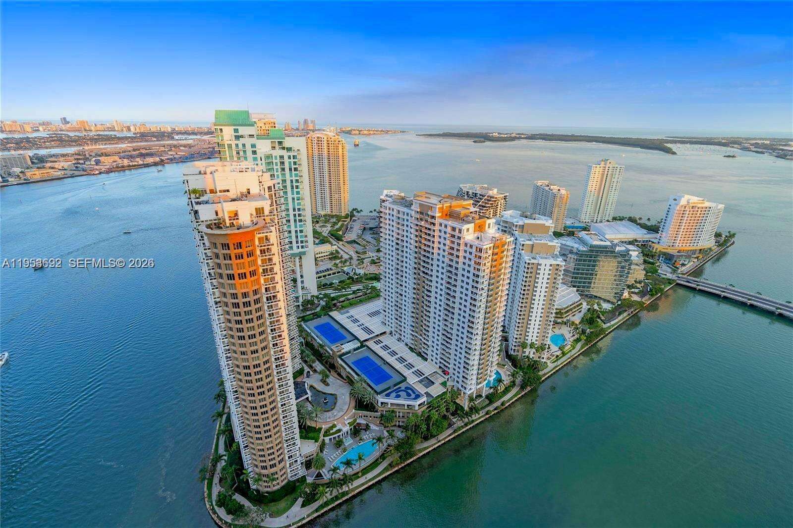 Icon Brickell 1 at 465 Brickell Ave, Miami, FL 33131 - For Rent photo 17