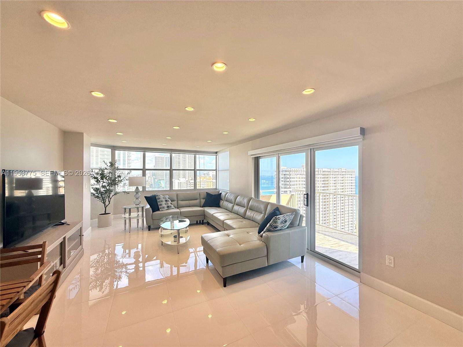 The Hemispheres at 1985 Ocean Dr, Hallandale Beach, FL 33009 - For Rent photo 4