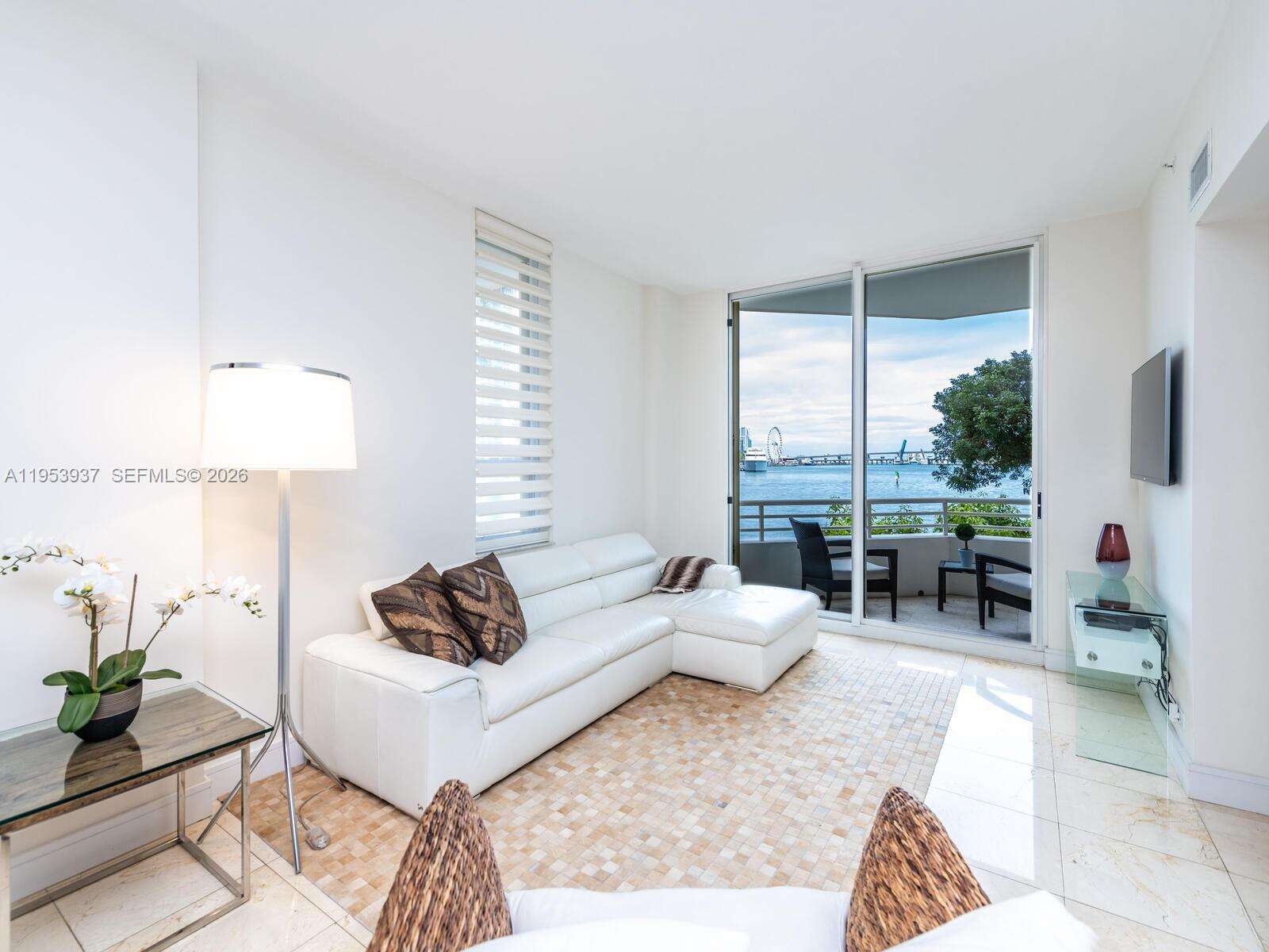 One Tequesta Point at 888 Brickell Key Dr, Miami, FL 33131 - For Rent photo 12
