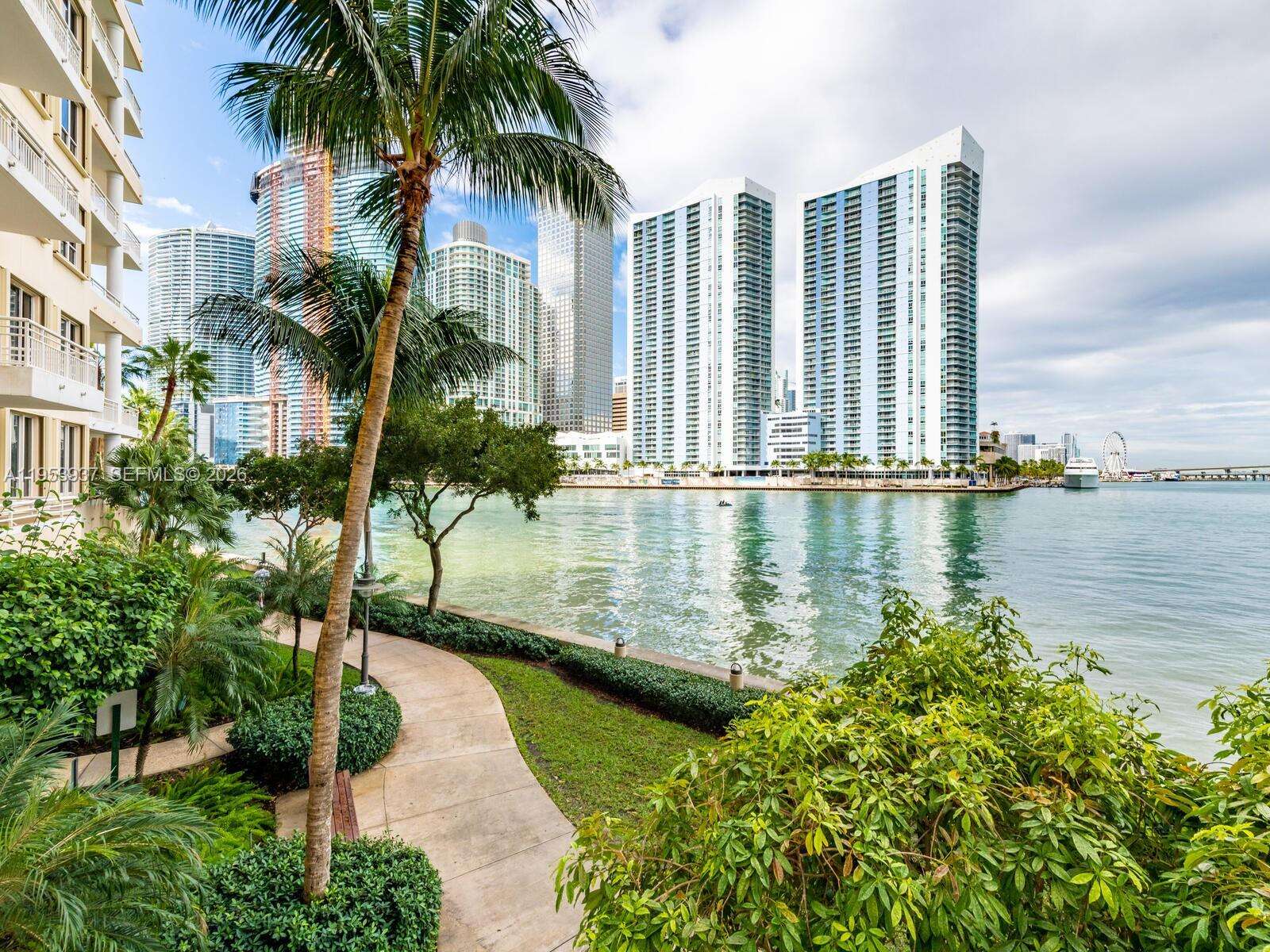 One Tequesta Point at 888 Brickell Key Dr, Miami, FL 33131 - For Rent photo 20