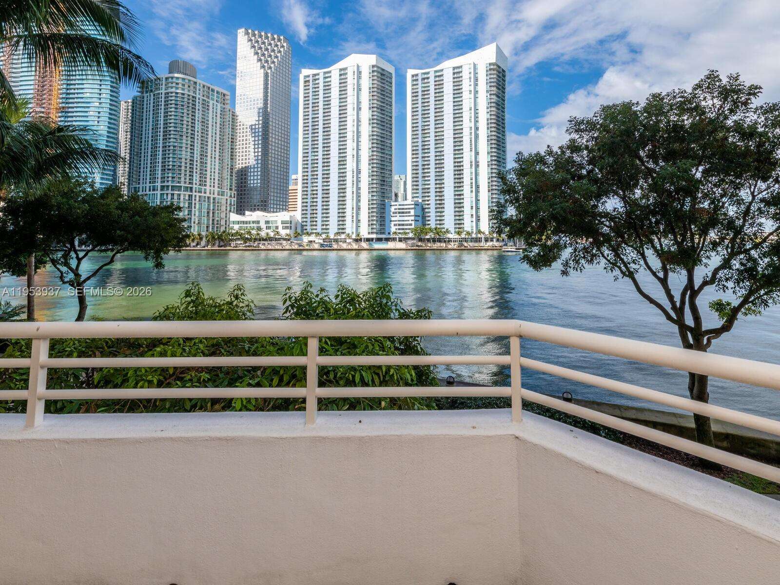 One Tequesta Point at 888 Brickell Key Dr, Miami, FL 33131 - For Rent photo 58