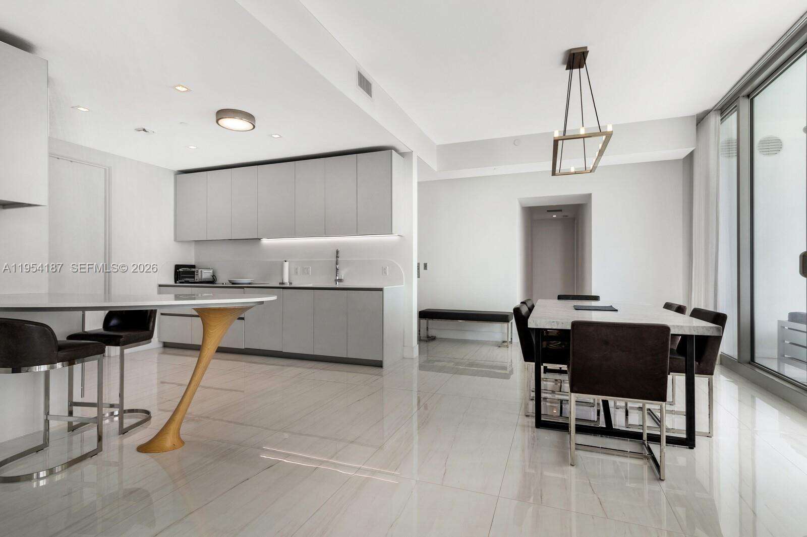 Jade Signature at 16901 Collins Ave, Sunny Isles Beach, FL 33160 - For Rent photo 18