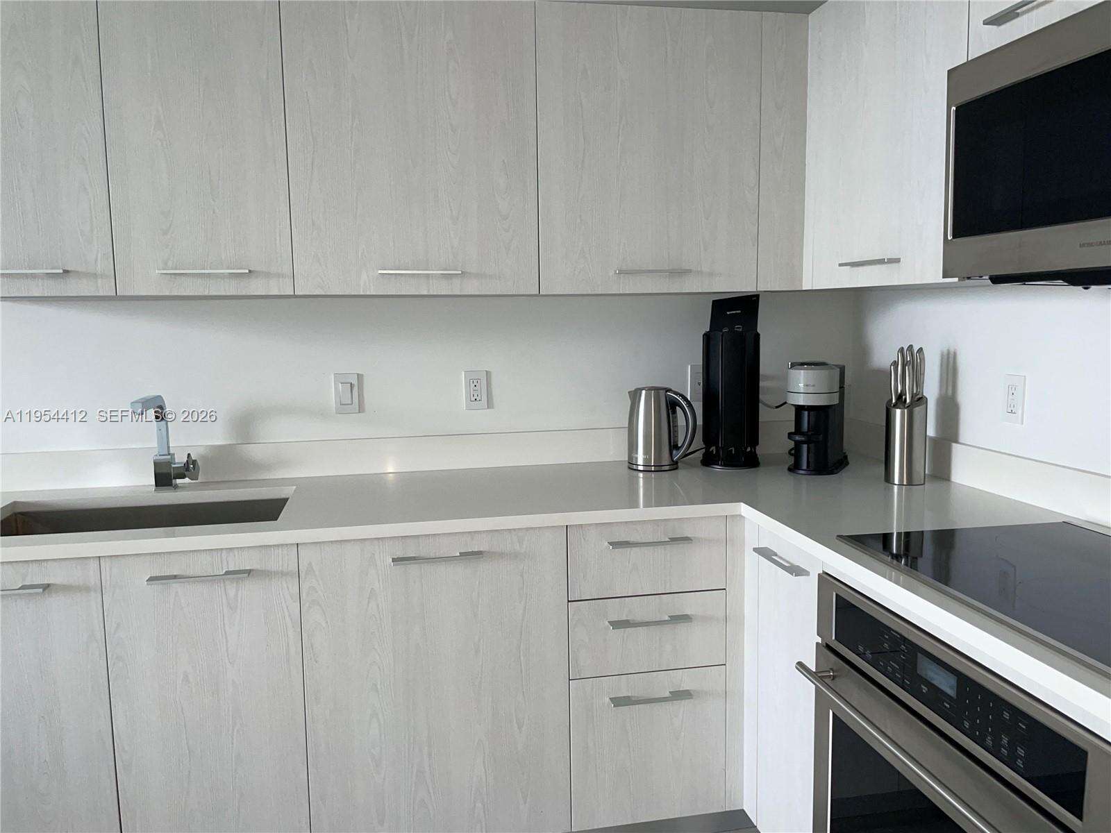 Brickell Heights East at 45 9 St, Miami, FL 33130 - For Rent photo 4