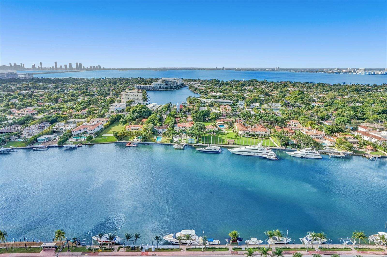 Green Diamond at 4775 Collins Ave, Miami Beach, FL 33140 - For Rent photo 16