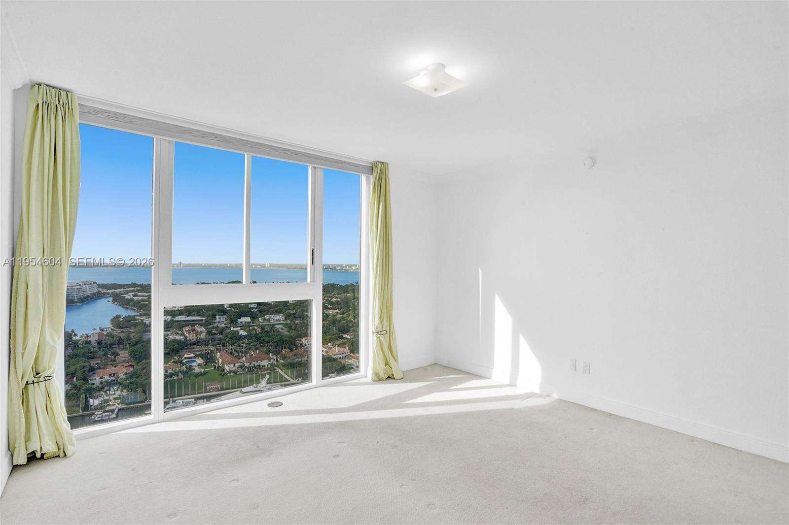 Green Diamond at 4775 Collins Ave, Miami Beach, FL 33140 - For Rent photo 29