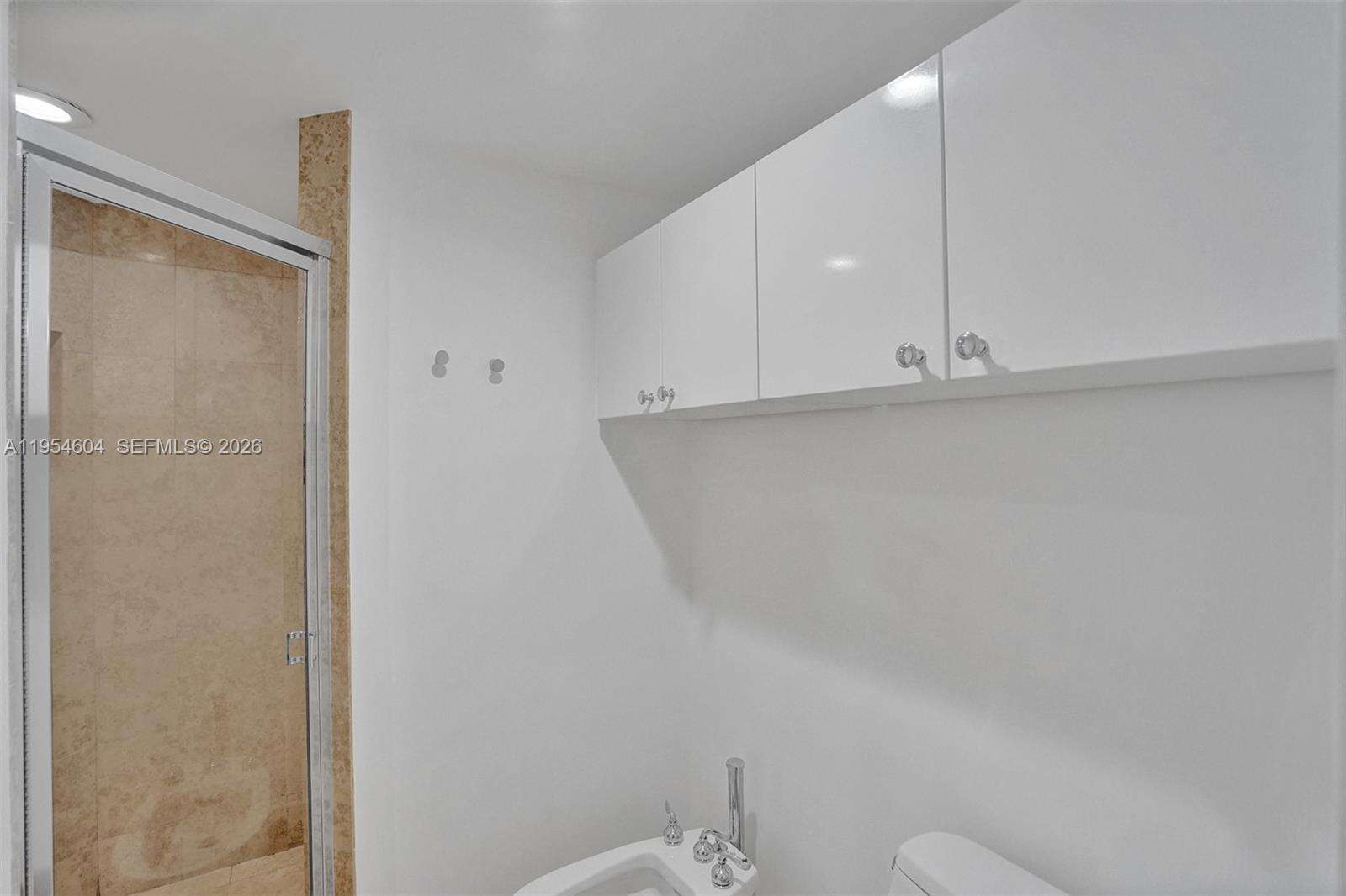 Green Diamond at 4775 Collins Ave, Miami Beach, FL 33140 - For Rent photo 35