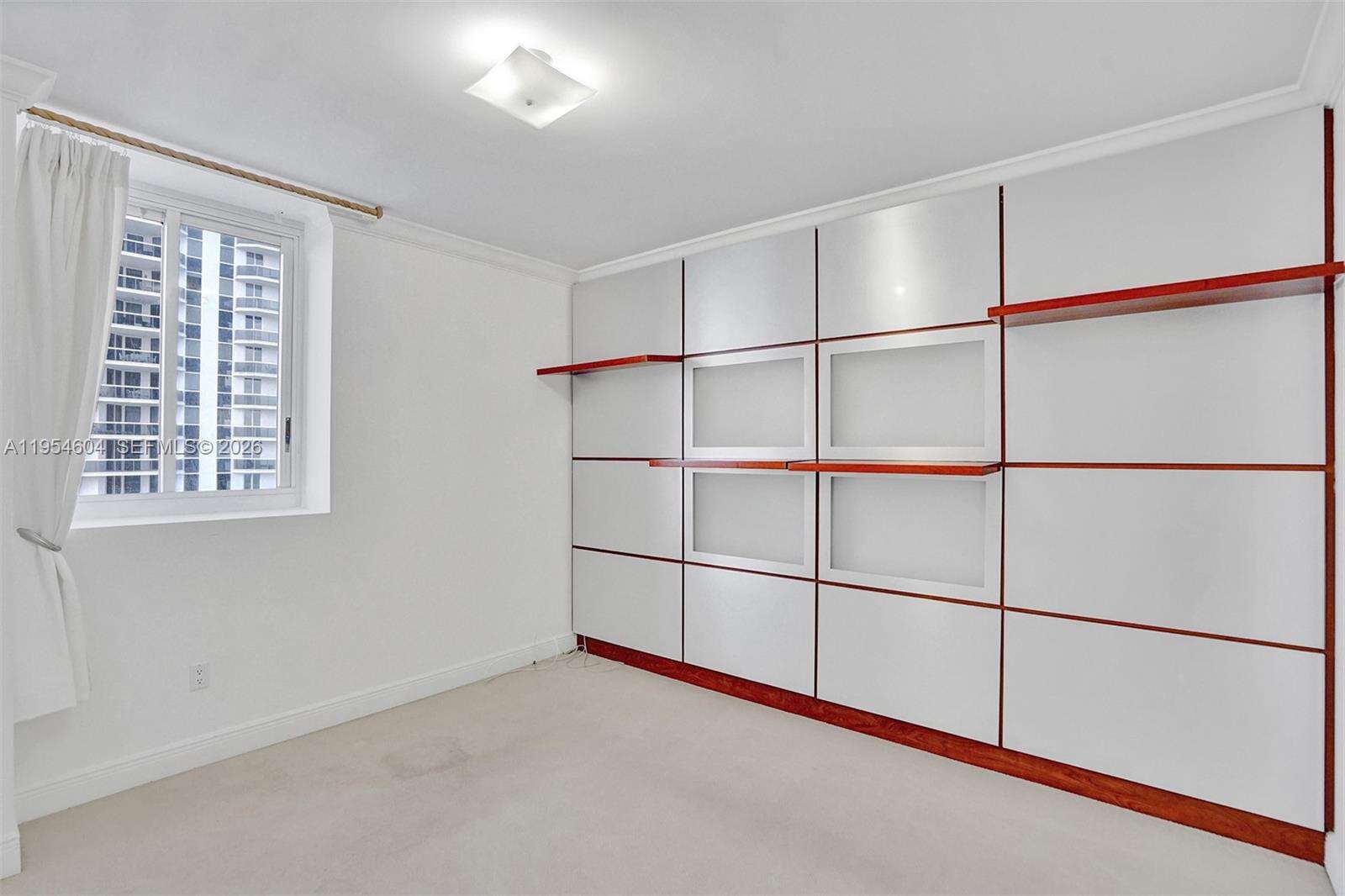 Green Diamond at 4775 Collins Ave, Miami Beach, FL 33140 - For Rent photo 36