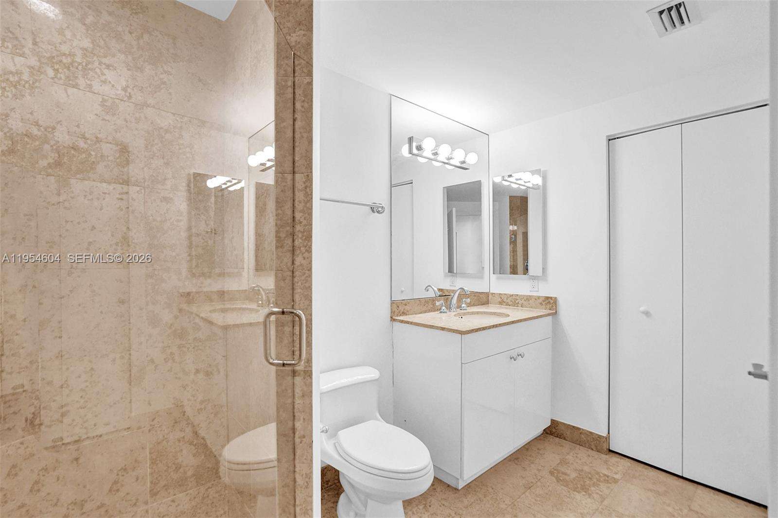 Green Diamond at 4775 Collins Ave, Miami Beach, FL 33140 - For Rent photo 40