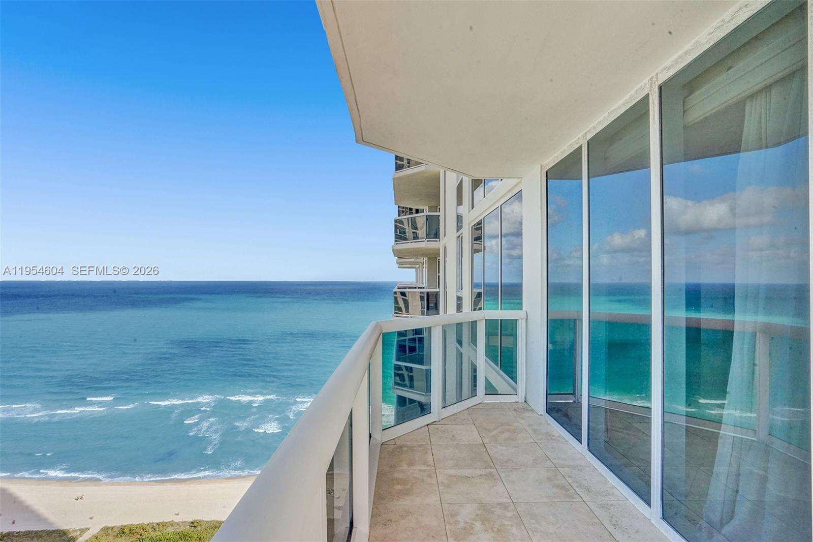 Green Diamond at 4775 Collins Ave, Miami Beach, FL 33140 - For Rent photo 5