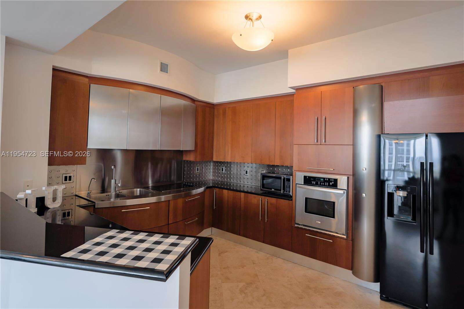Trump Palace at 18101 Collins Ave, Sunny Isles Beach, FL 33160 - For Rent photo 27