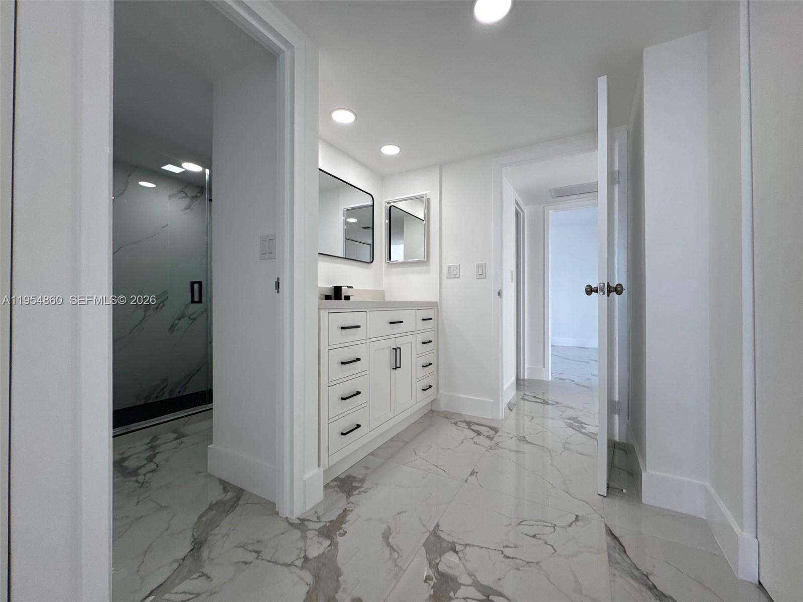 El Dorado at 3675 Country Club Dr, Aventura, FL 33180 - For Rent photo 25