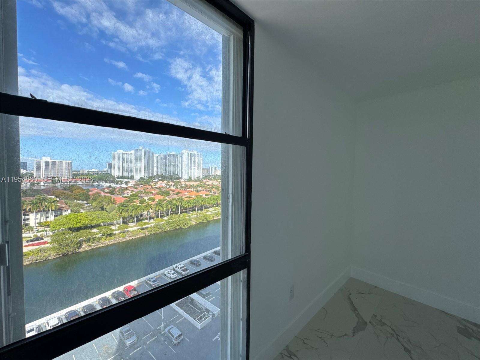 El Dorado at 3675 Country Club Dr, Aventura, FL 33180 - For Rent photo 28