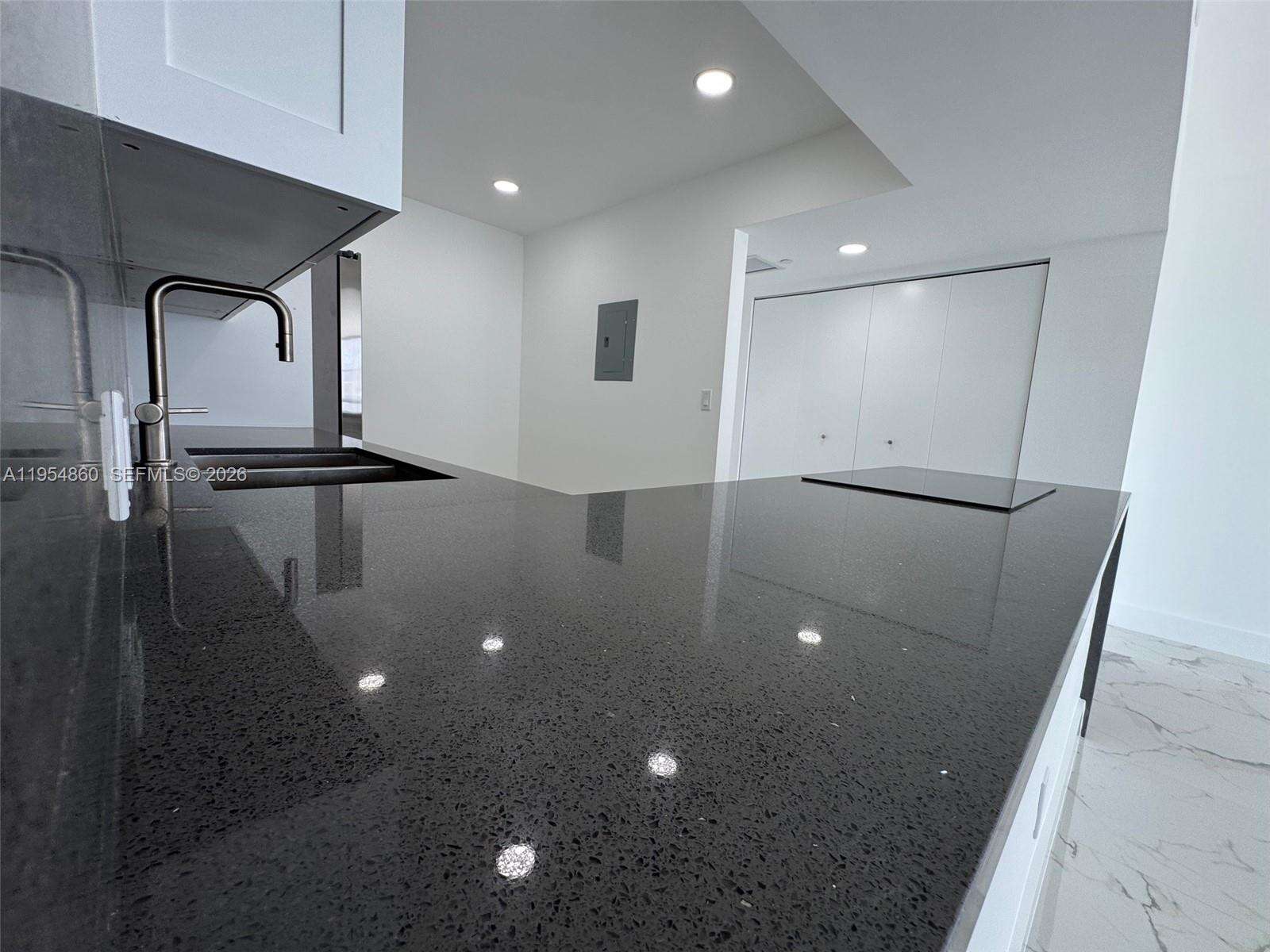 El Dorado at 3675 Country Club Dr, Aventura, FL 33180 - For Rent photo 8
