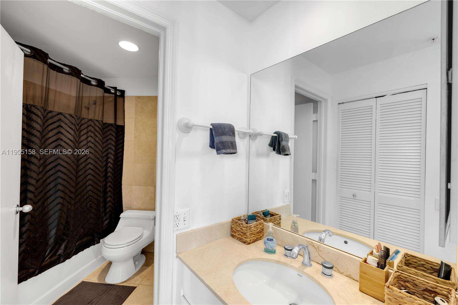 One Tequesta Point at 888 Brickell Key Dr, Miami, FL 33131 - For Rent photo 20