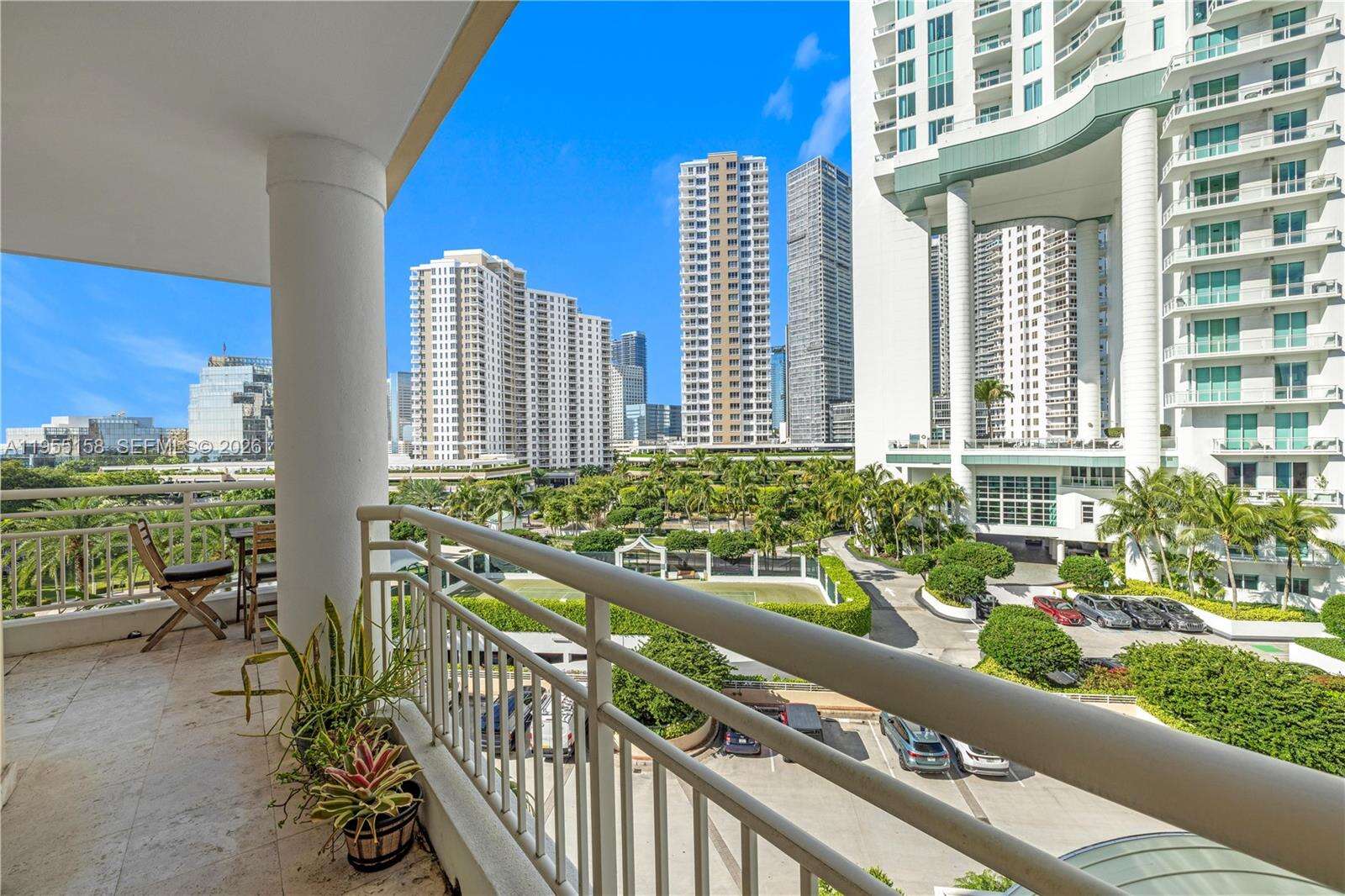 One Tequesta Point at 888 Brickell Key Dr, Miami, FL 33131 - For Rent photo 6