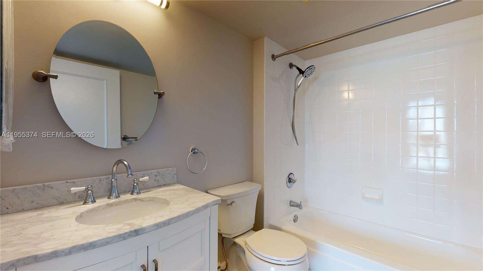 Brickell Key 2 at 540 Brickell Key Dr, Miami, FL 33131 - For Rent photo 18