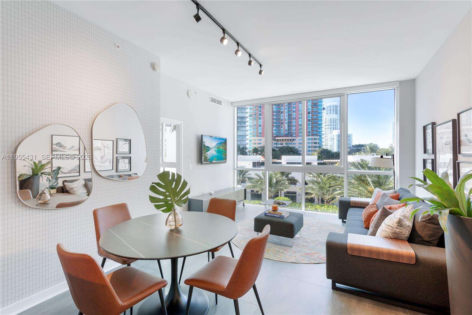 Continuum North Tower at 50 Pointe Dr, Miami Beach, FL 33139 - For Rent photo 2