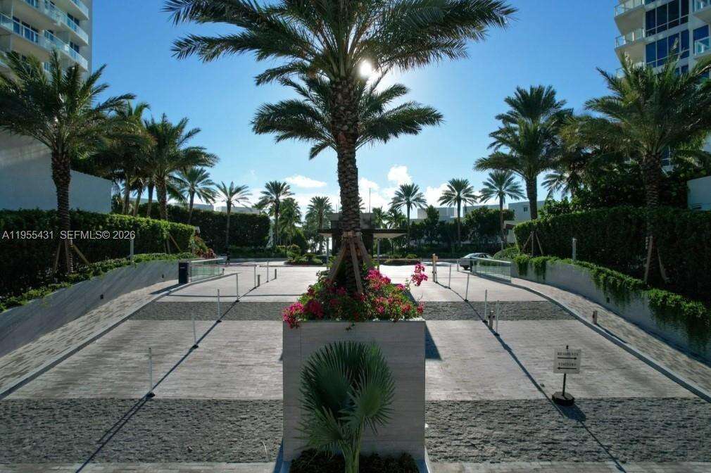 Continuum North Tower at 50 Pointe Dr, Miami Beach, FL 33139 - For Rent photo 29