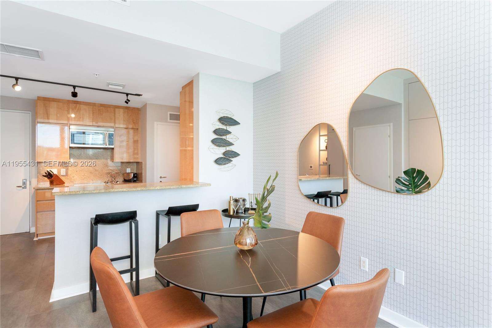 Continuum North Tower at 50 Pointe Dr, Miami Beach, FL 33139 - For Rent photo 8