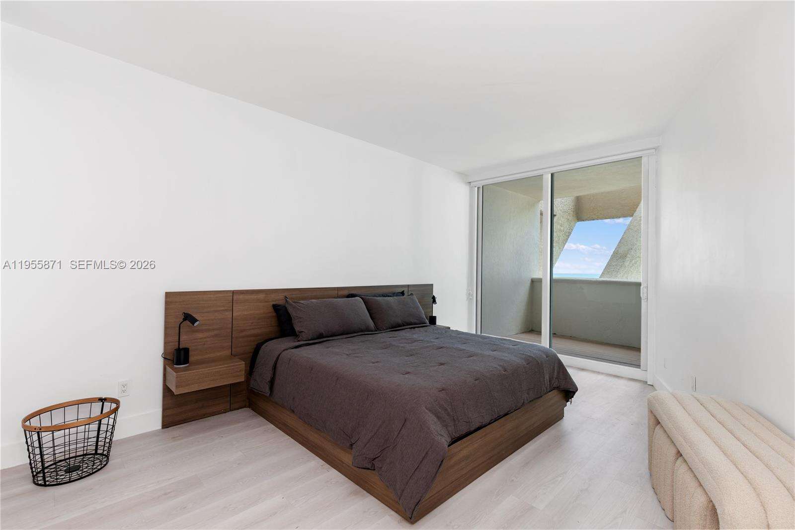Portofino Tower at 300 Pointe Dr, Miami Beach, FL 33139 - For Rent photo 21