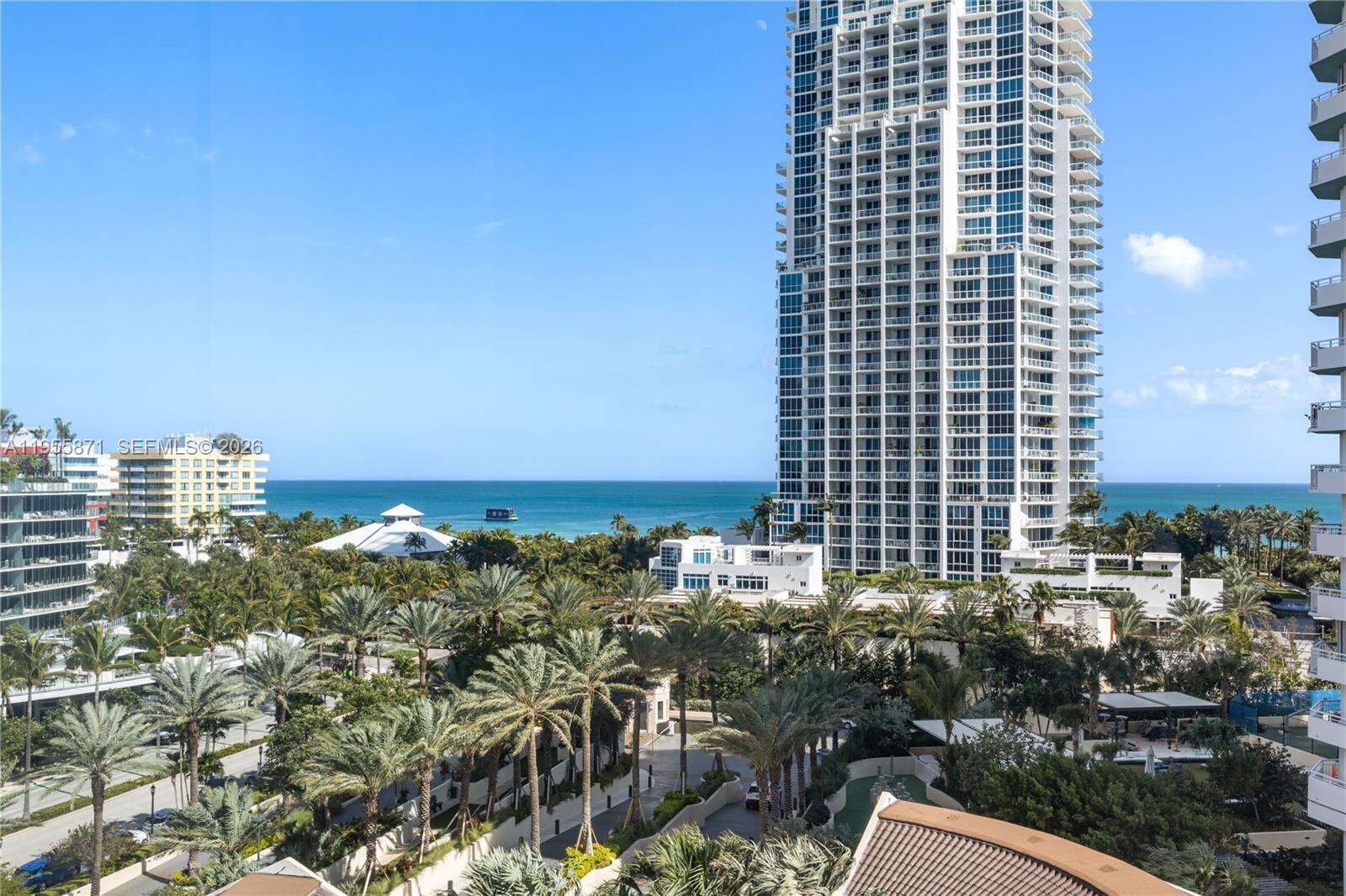 Portofino Tower at 300 Pointe Dr, Miami Beach, FL 33139 - For Rent photo 43