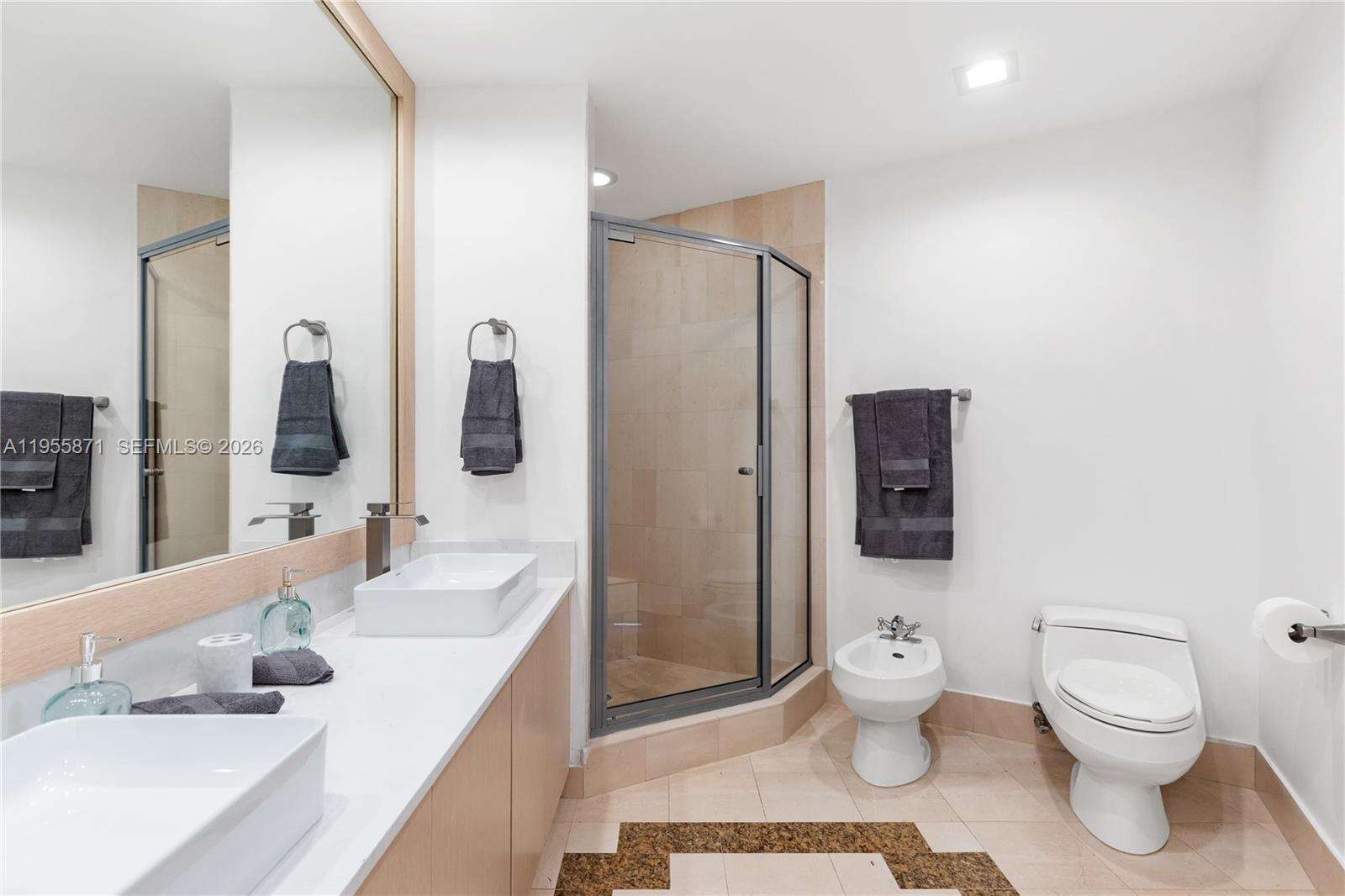 Portofino Tower at 300 Pointe Dr, Miami Beach, FL 33139 - For Rent photo 54