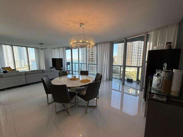 Icon Brickell 1 at 465 Brickell, Miami, FL 33131 - For Rent photo 2