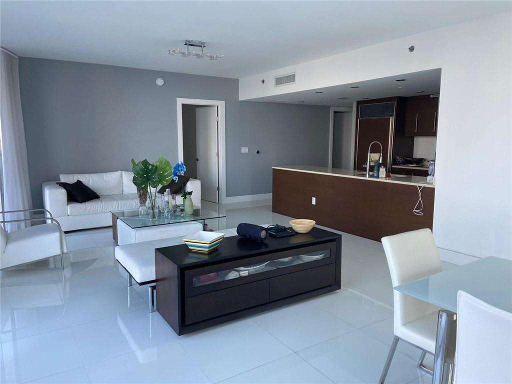 Icon Brickell 1 at 465 Brickell, Miami, FL 33131 - For Rent photo 4