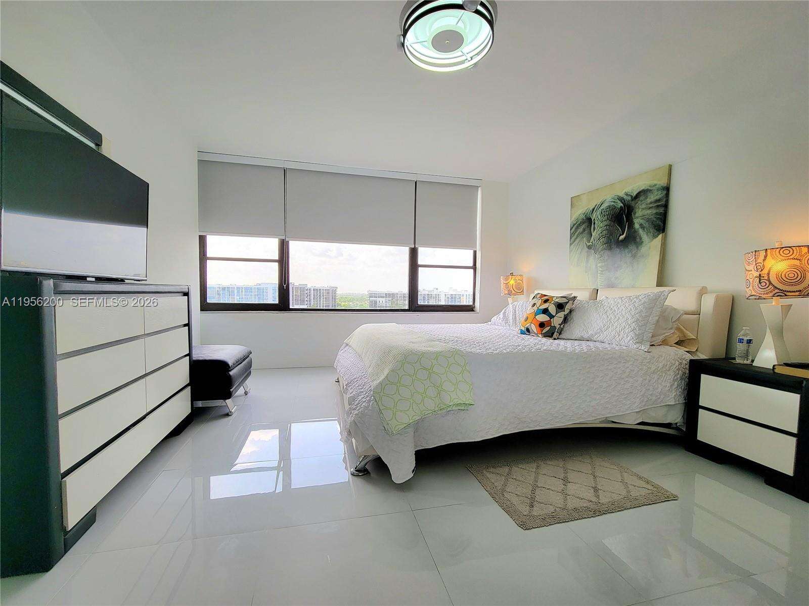 Alexander Towers at 3505 Ocean Dr, Hollywood, FL 33019 - For Rent photo 10