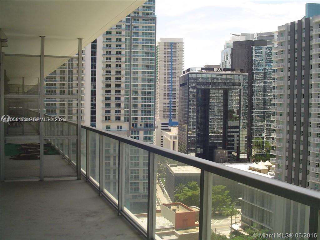 Axis On Brickell at 1111 1 Ave, Miami, FL 33130 - For Rent photo 2