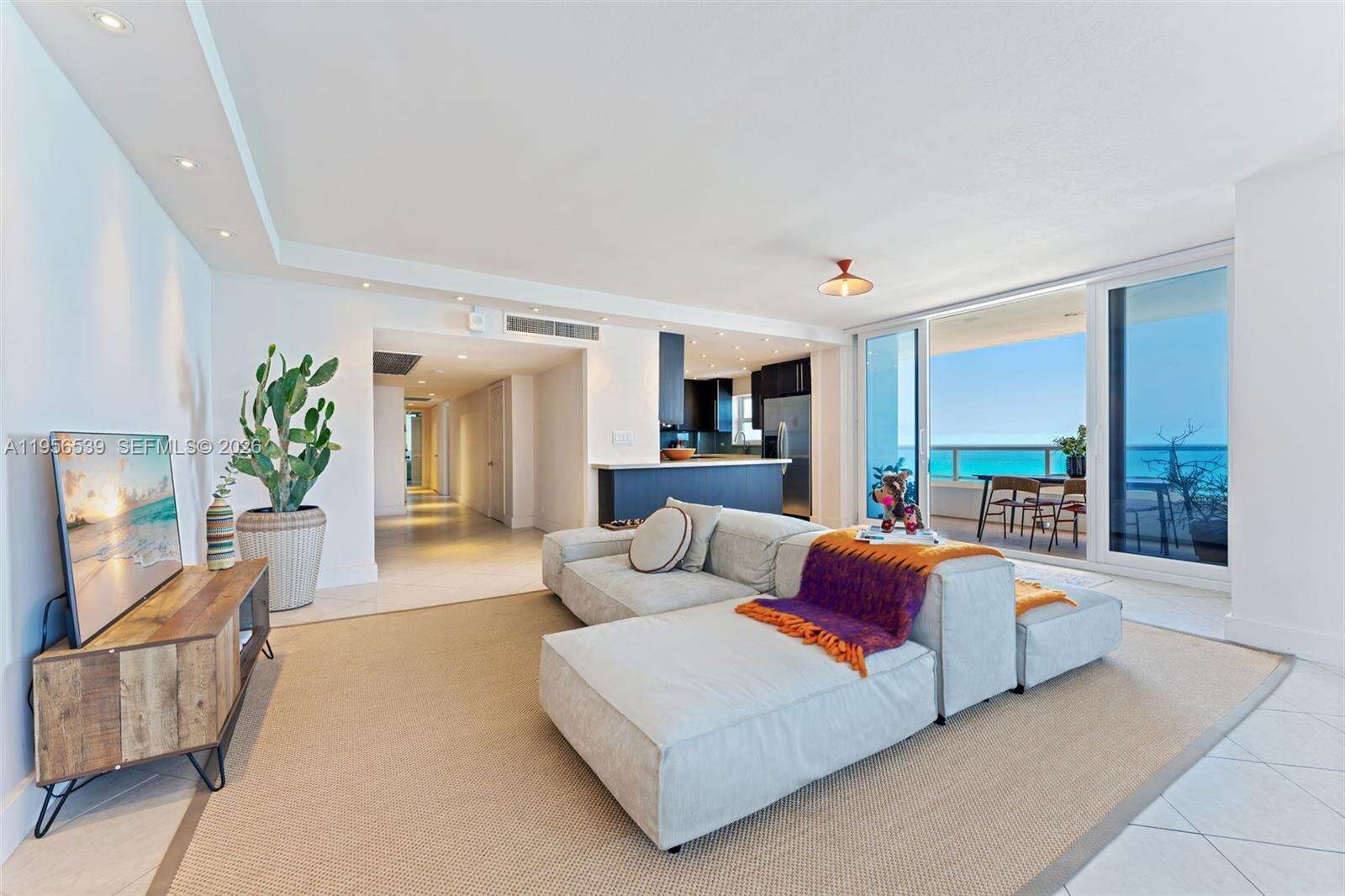 The Carriage Club North at Miami Beach, FL 33140 - For Rent photo 2
