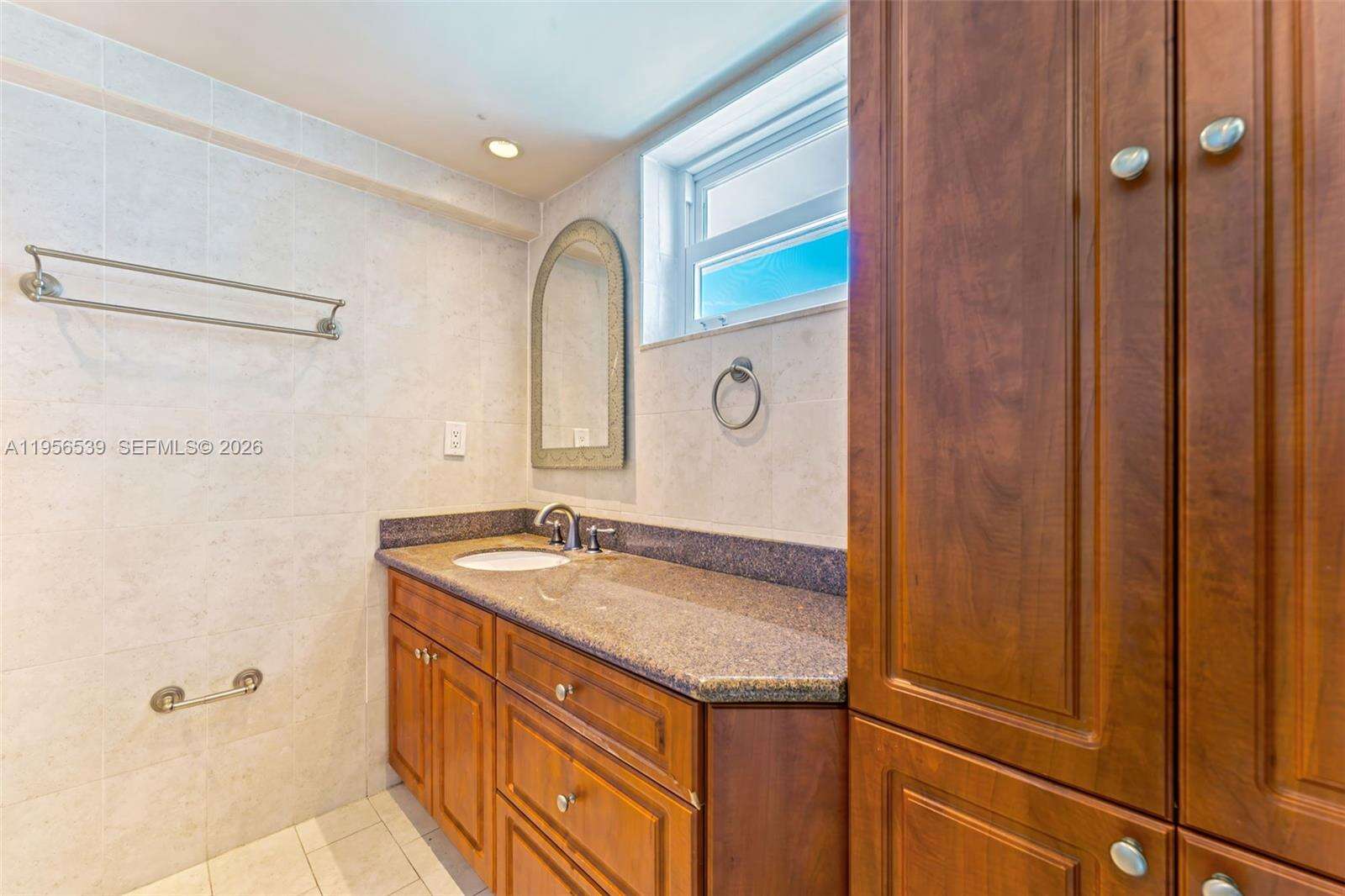 The Carriage Club North at Miami Beach, FL 33140 - For Rent photo 14