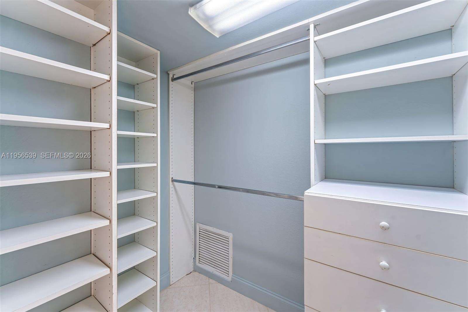 The Carriage Club North at Miami Beach, FL 33140 - For Rent photo 23