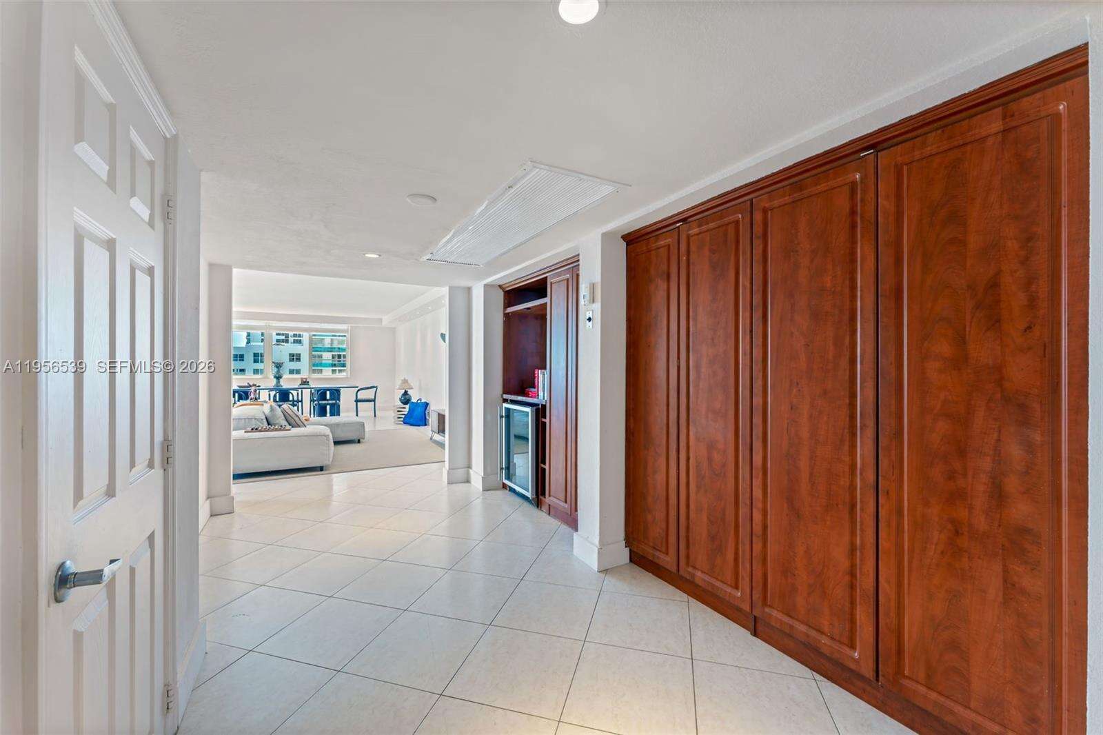 The Carriage Club North at Miami Beach, FL 33140 - For Rent photo 8