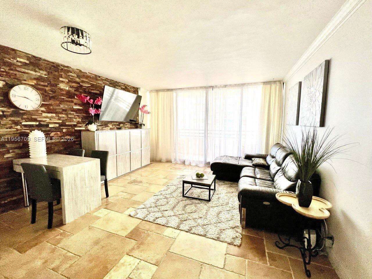 Alexander Towers at 3505 Ocean Dr, Hollywood, FL 33019 - For Rent photo 3