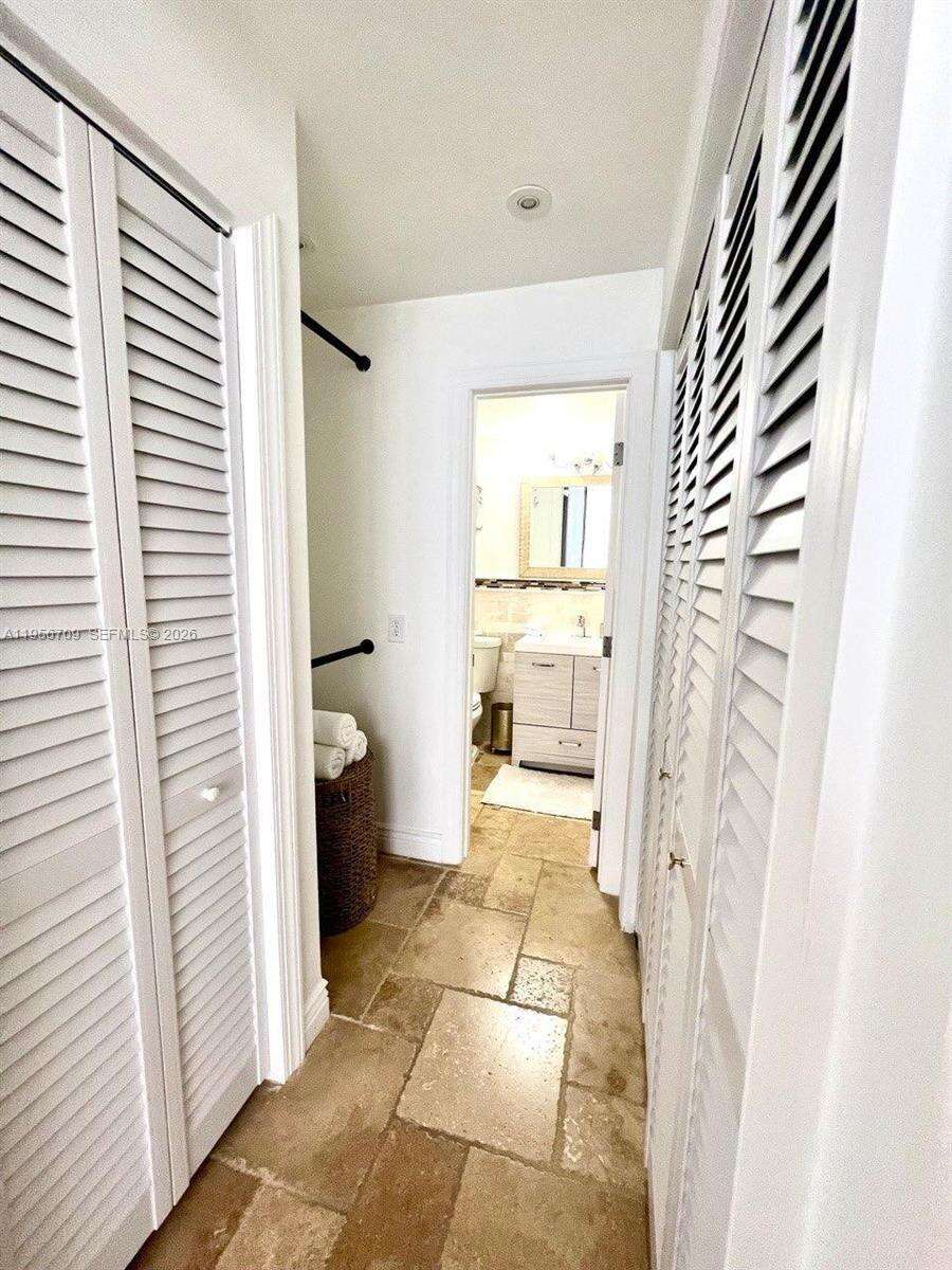 Alexander Towers at 3505 Ocean Dr, Hollywood, FL 33019 - For Rent photo 8