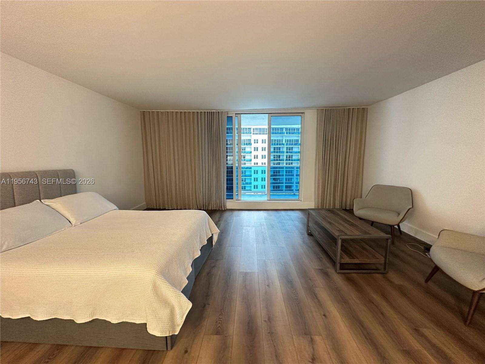 Roney Palace at 2301 Collins Ave, Miami Beach, FL 33139 - For Rent photo 5