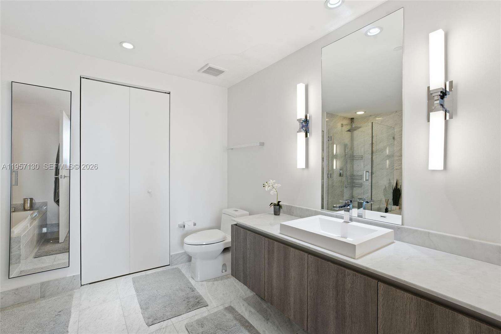 Sls Lux at 801 Miami Ave, Miami, FL 33130 - For Rent photo 19