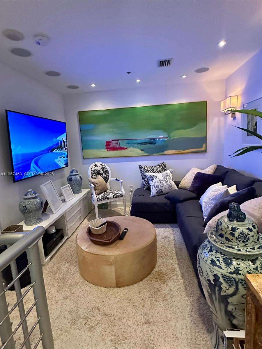 1060 Brickell at 1050 Brickell Ave, Miami, FL 33131 - For Rent photo 27
