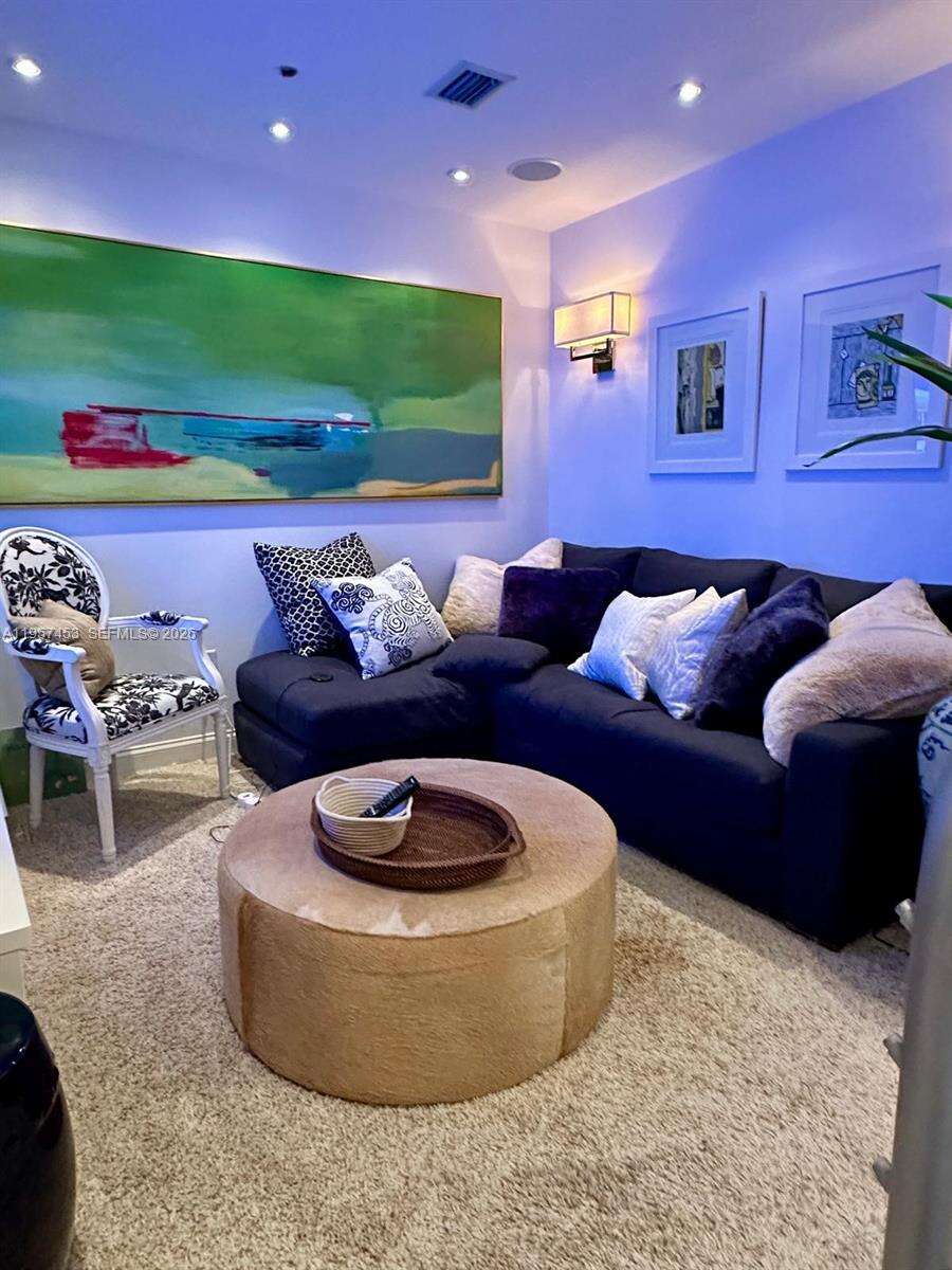 1060 Brickell at 1050 Brickell Ave, Miami, FL 33131 - For Rent photo 28