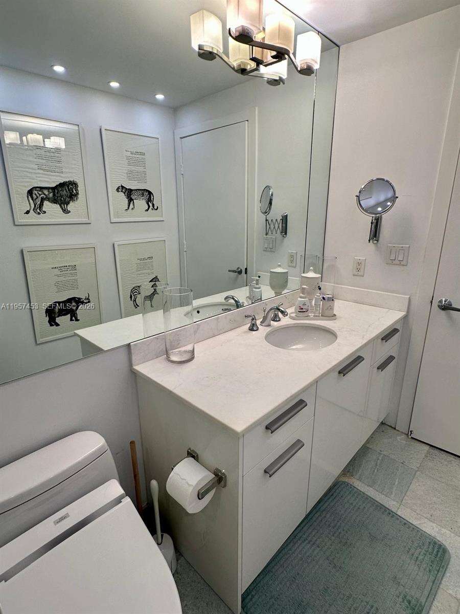 1060 Brickell at 1050 Brickell Ave, Miami, FL 33131 - For Rent photo 31