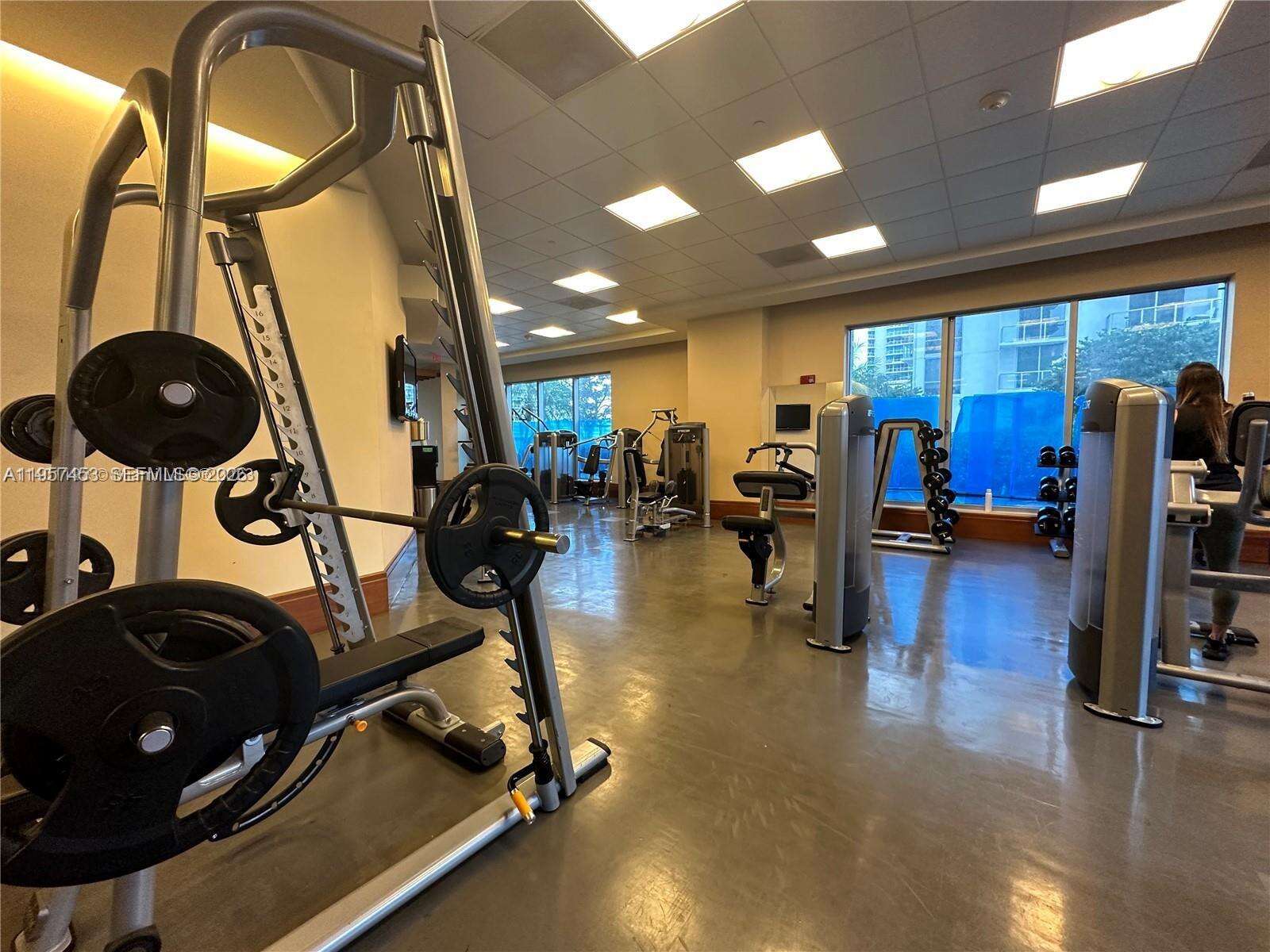 1060 Brickell at 1050 Brickell Ave, Miami, FL 33131 - For Rent photo 36