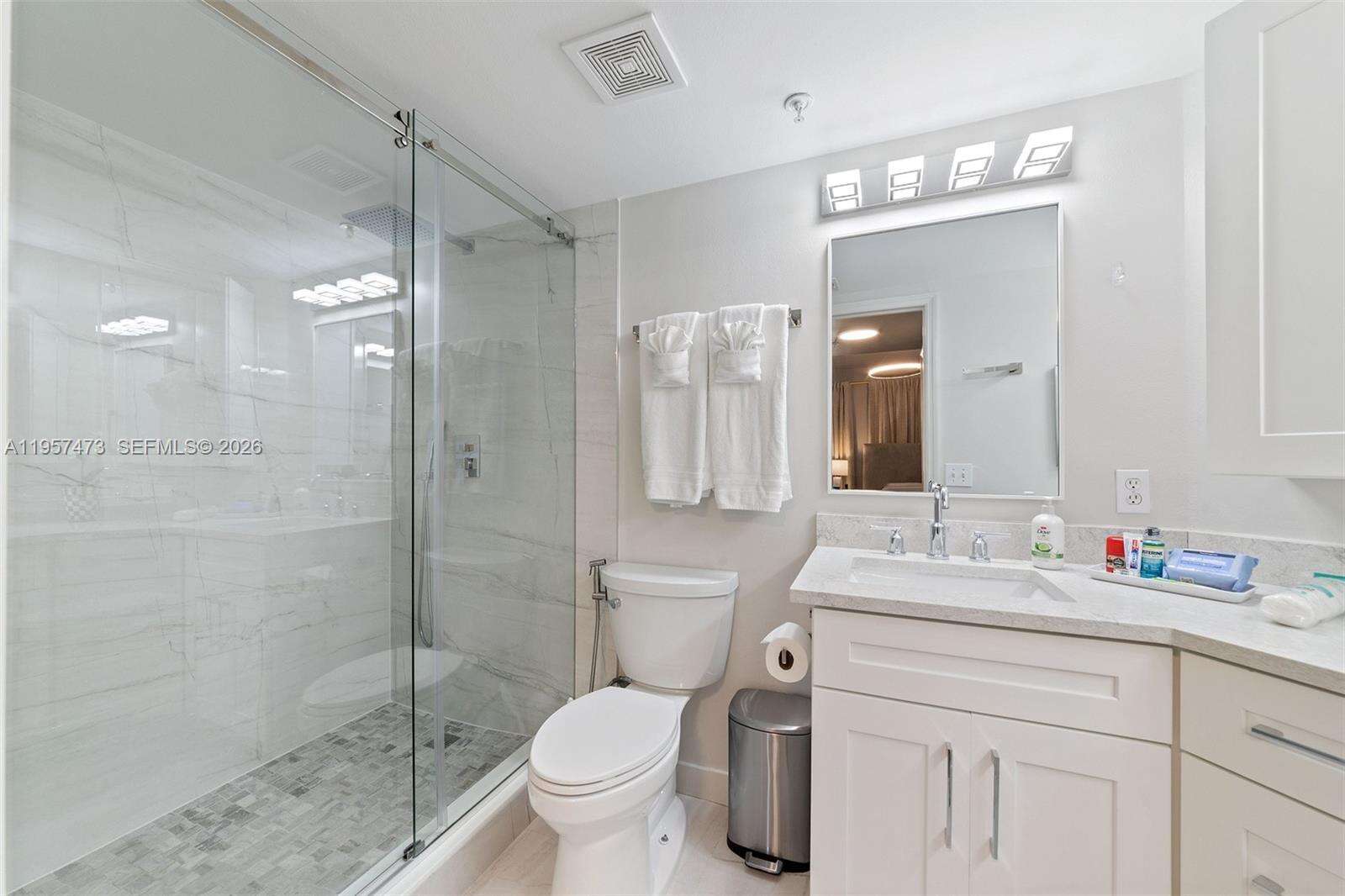 2080 Ocean Drive at 2067 Ocean Dr, Hallandale Beach, FL 33009 - For Rent photo 19