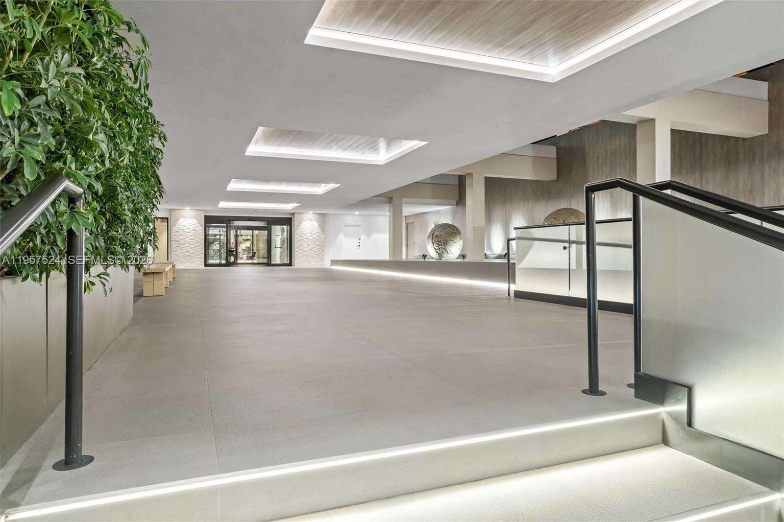 Roney Palace at 2301 Collins Ave, Miami Beach, FL 33139 - For Rent photo 26