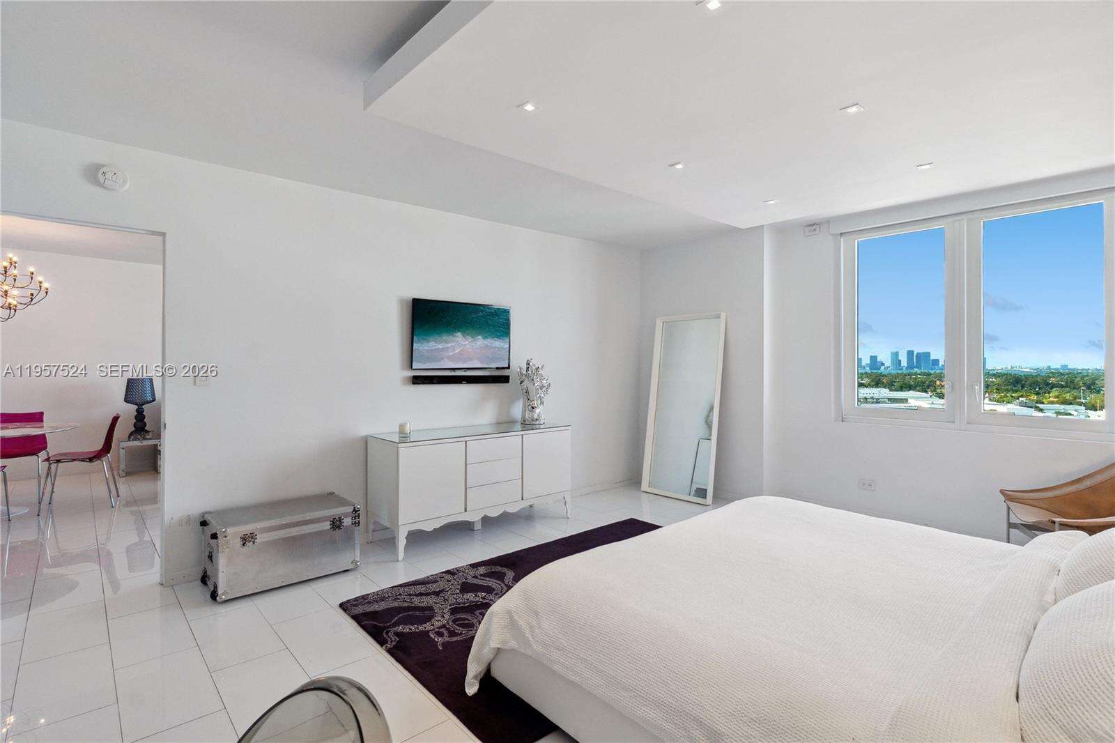 Roney Palace at 2301 Collins Ave, Miami Beach, FL 33139 - For Rent photo 5
