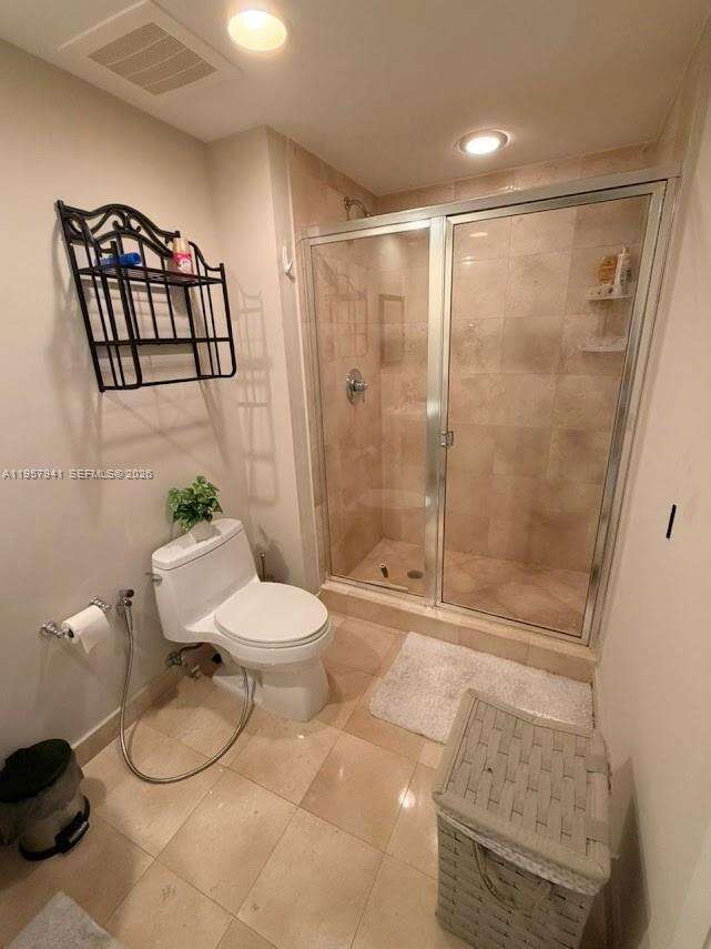 The Beach Club Two at 1830 Ocean Dr, Hallandale Beach, FL 33009 - For Rent photo 28