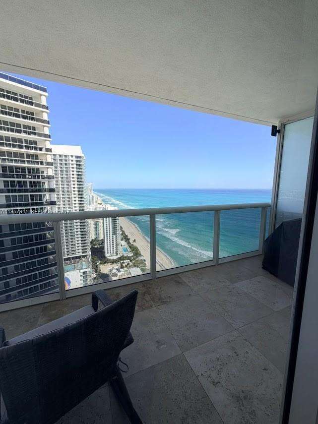 The Beach Club Two at 1830 Ocean Dr, Hallandale Beach, FL 33009 - For Rent photo 33